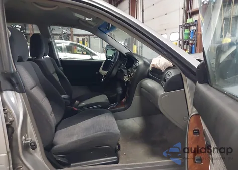 2004 Subaru Outback z USA, uszkodzony, nr VIN 4S3BH675347627231